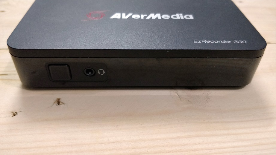 Avermedia Ezrecoder front ports